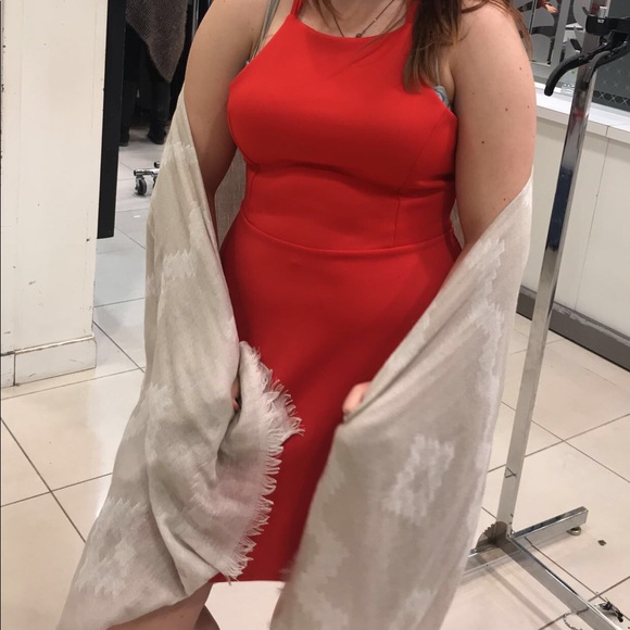 Shawl - Picture 3 of 4